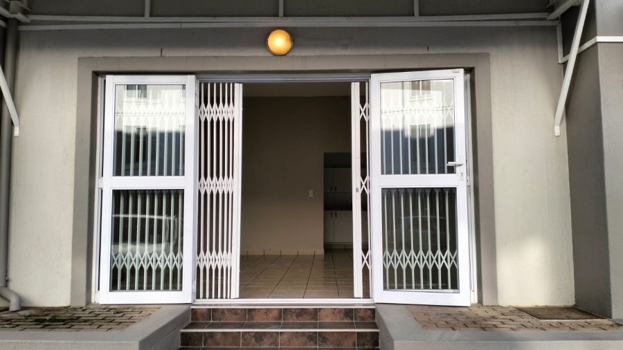 To Let commercial Property for Rent in Durbanville Western Cape